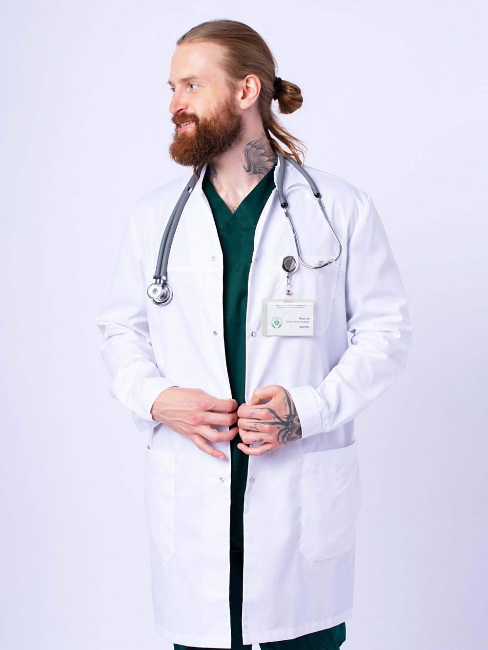 Медицинский халат мужской Руслан, белый – выгодные цена в Москве, купить  в интернет-магазине Doctor Style