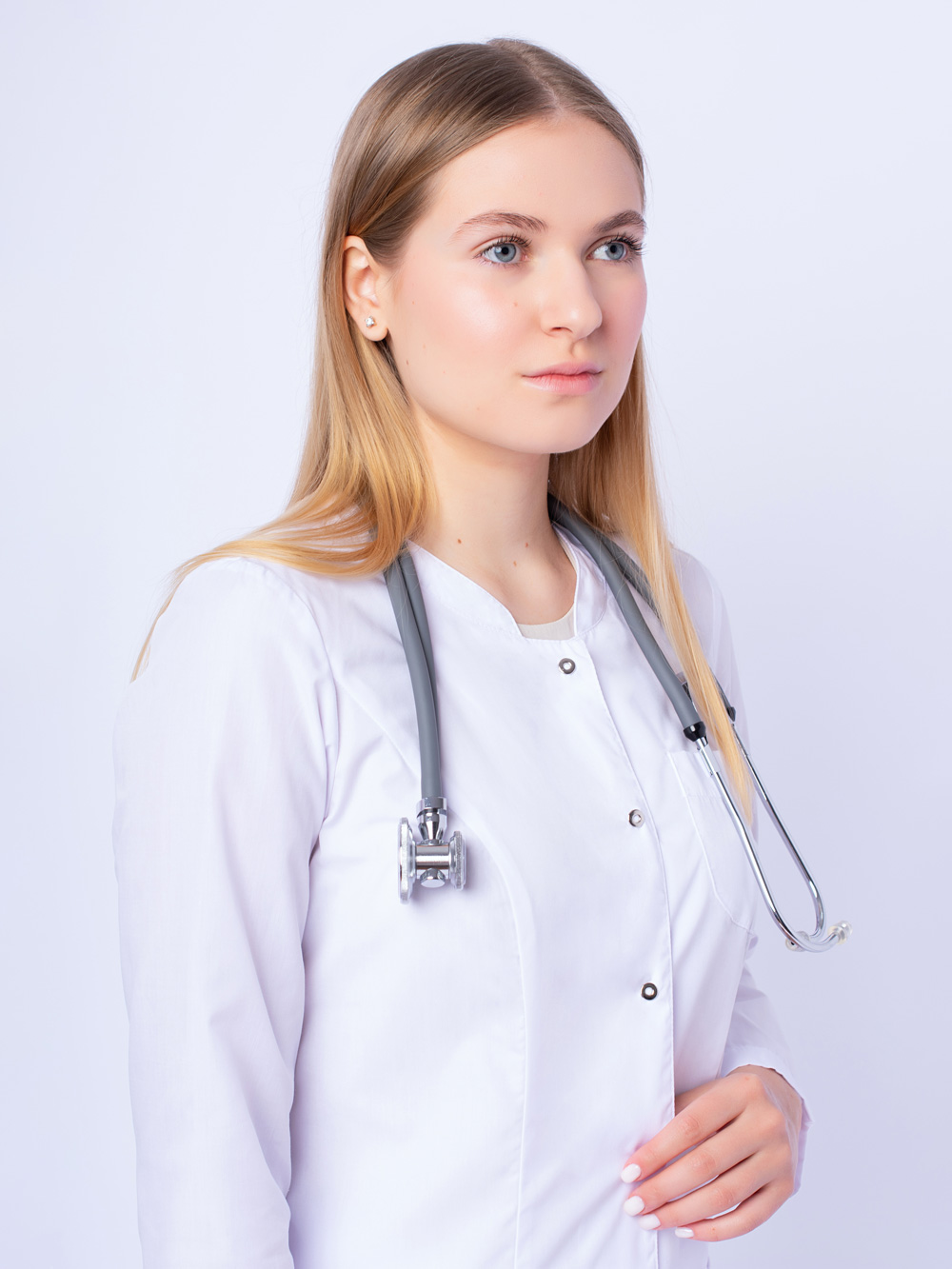 Медицинский халат женский Лето, белый (серия Профи) – выгодные цена в  Москве, купить в интернет-магазине Doctor Style